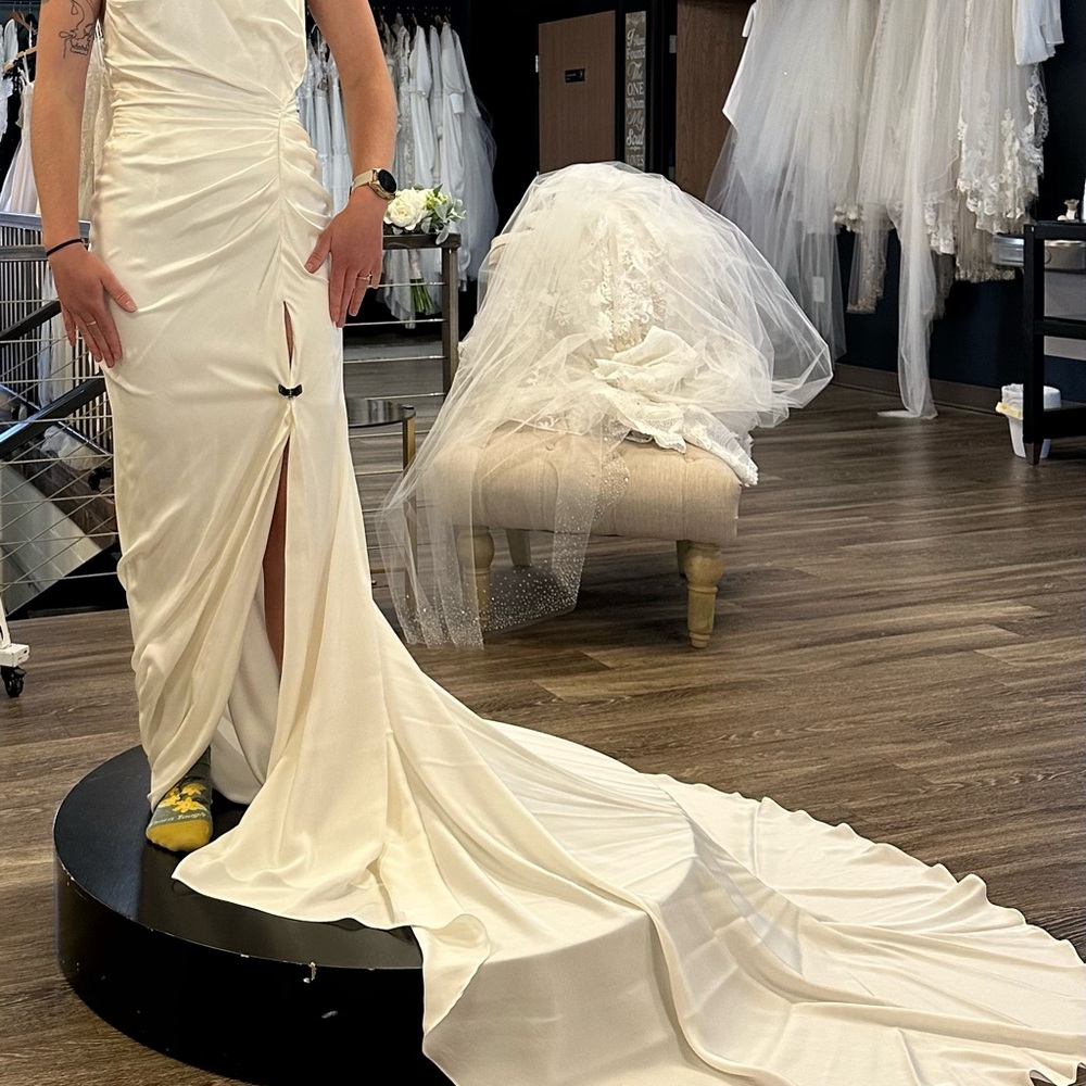 Martina Liana wedding/reception dress (Style ML1739)
